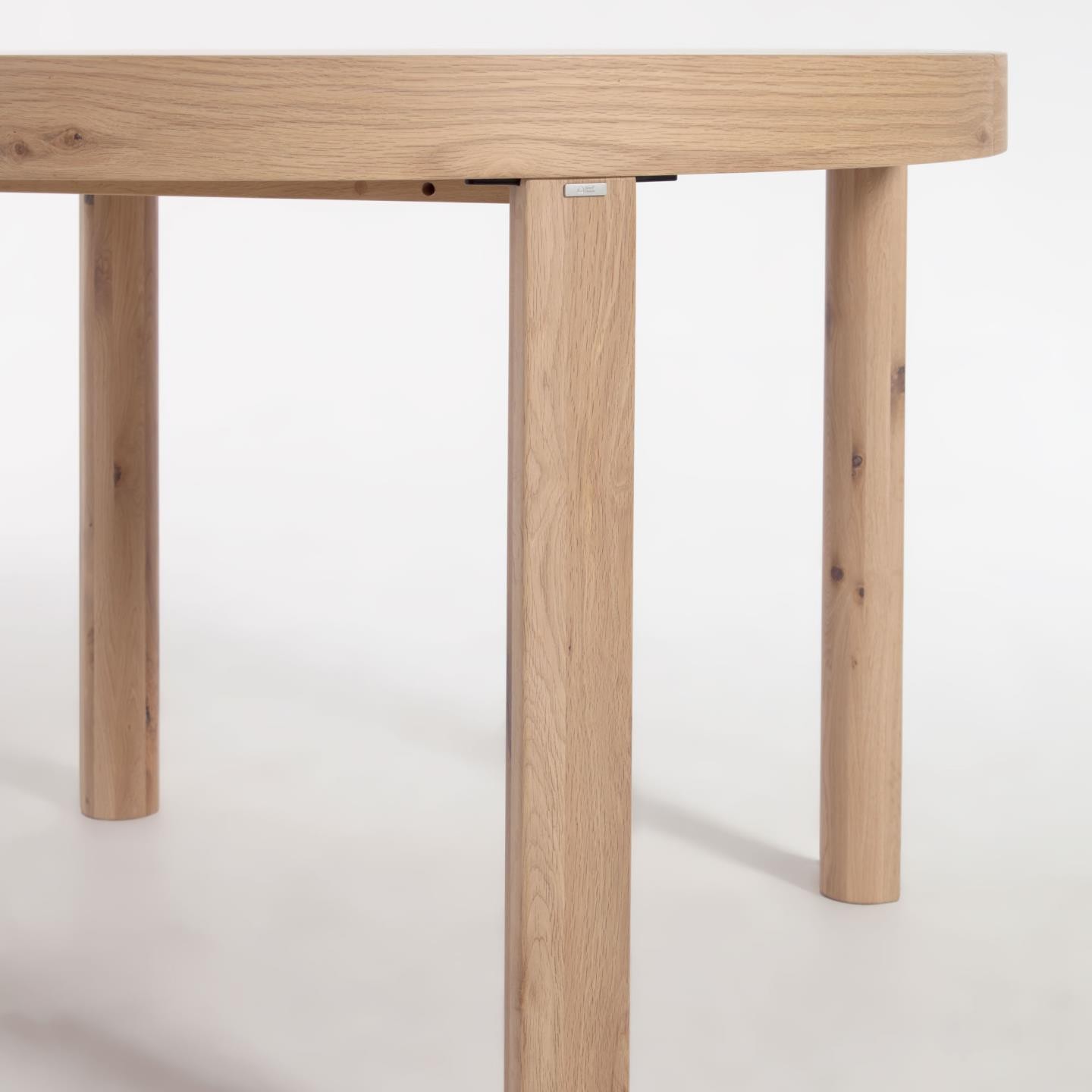 Okrągły stół rozkładany Colleen fornir dębowy, nogi z litego drewna Ø120(170) x 120 cm